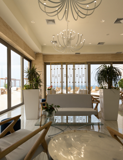 Lobby & Common Areas